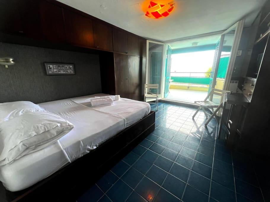 Suite Levante 56 - Fronte Mare Sanremo Ospedaletti Exterior foto